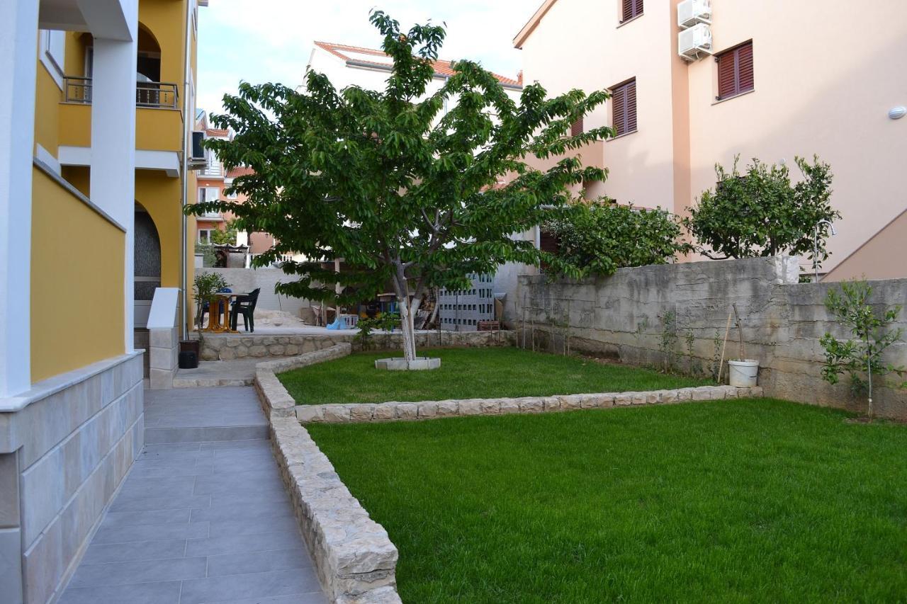 Apartments Lili Zadar Exterior foto